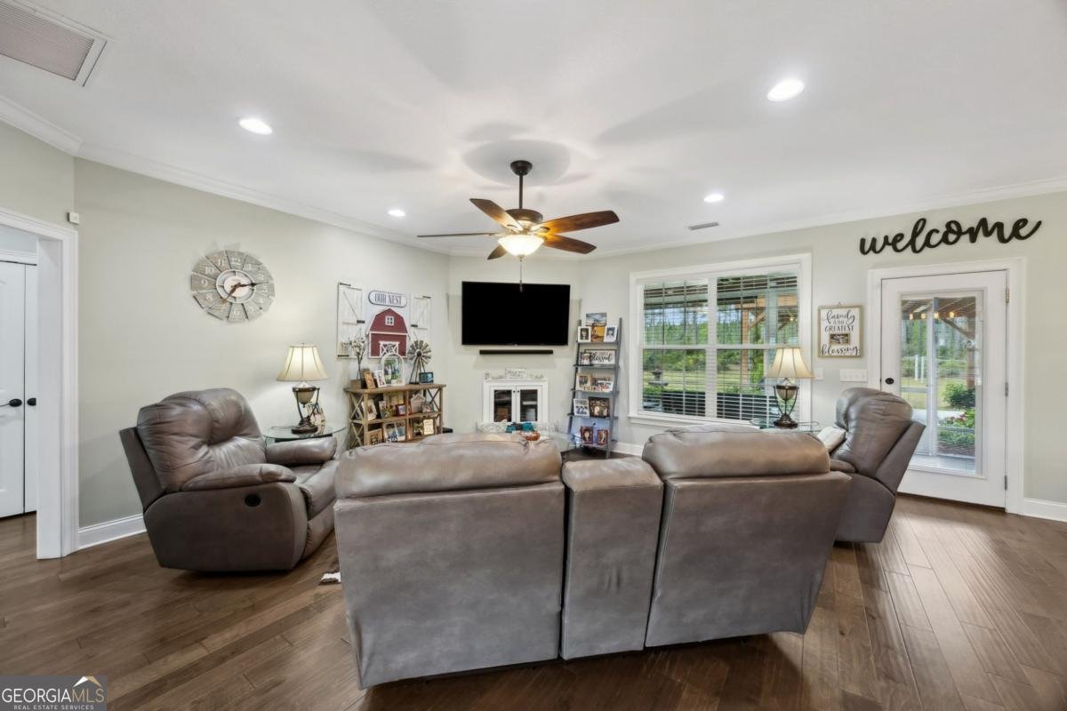 4048 Highway 259 White Oak - 15