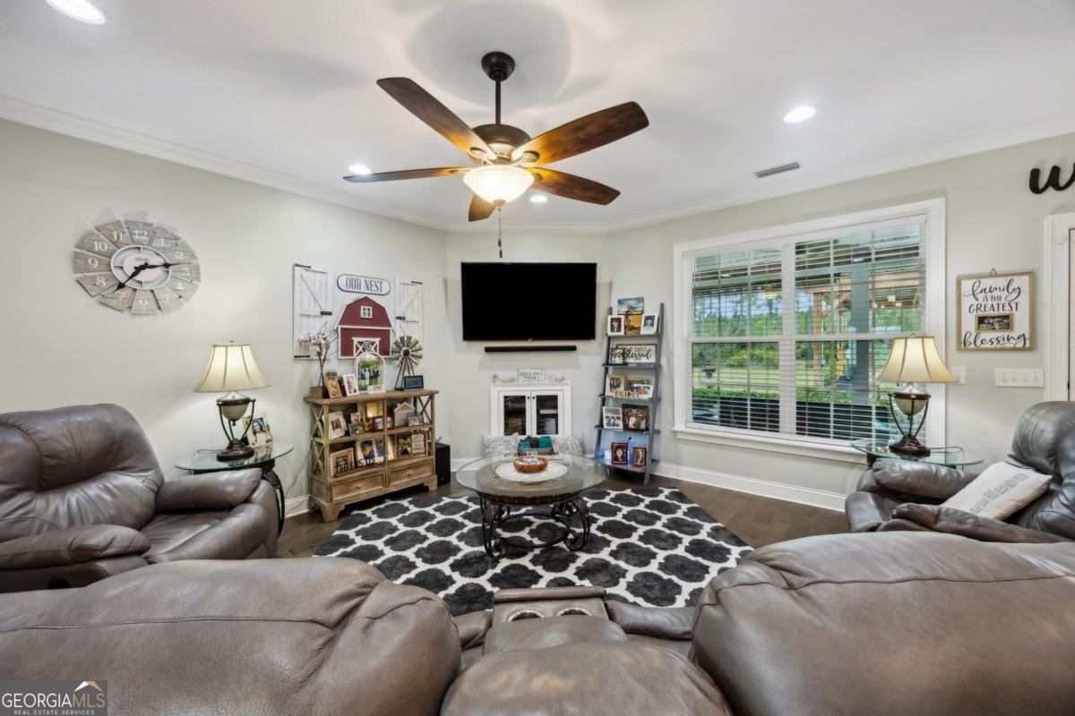 4048 Highway 259 White Oak - 16