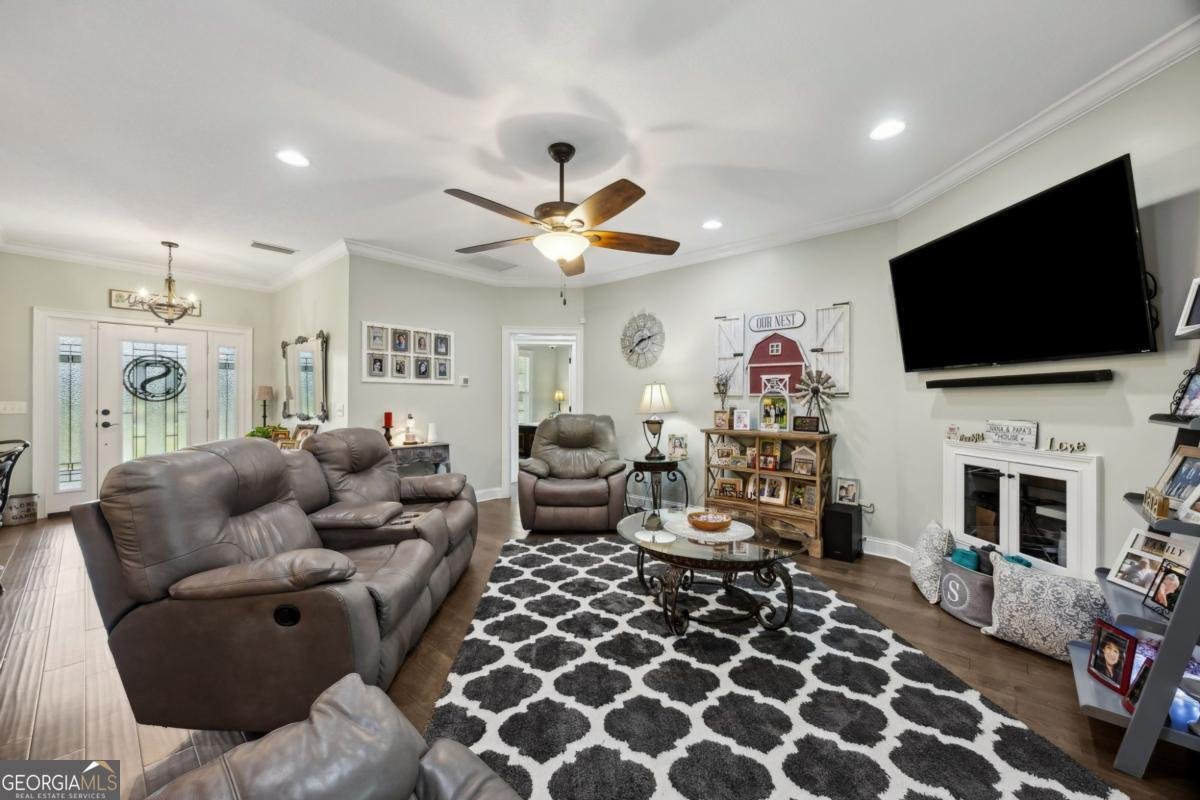 4048 Highway 259 White Oak - 18