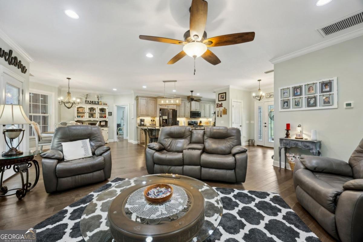 4048 Highway 259 White Oak - 20