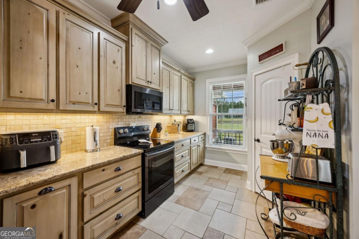 4048 Highway 259 White Oak - 27