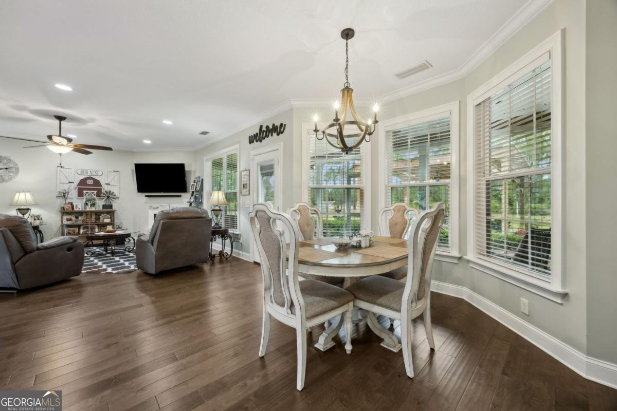 4048 Highway 259 White Oak - 28