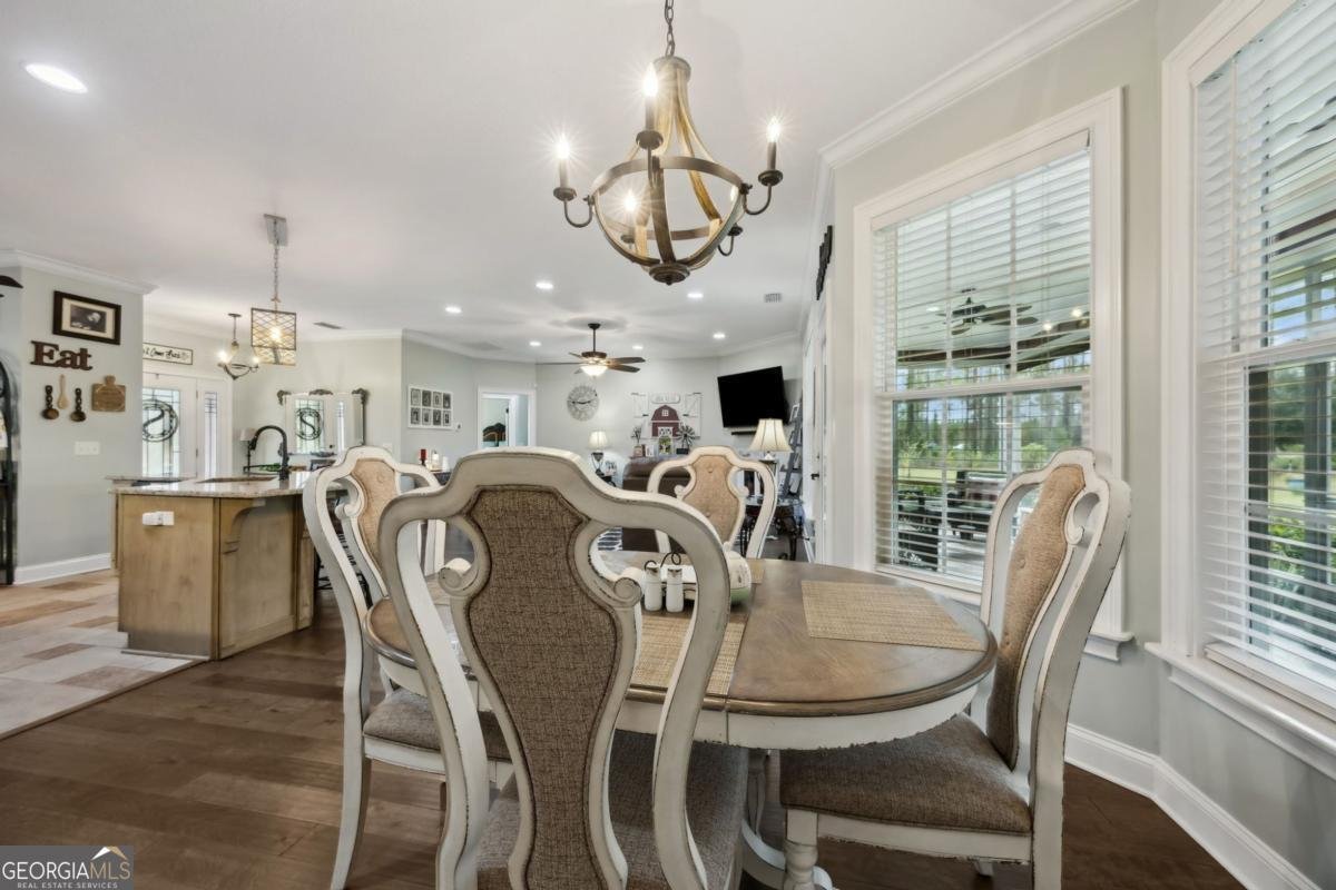 4048 Highway 259 White Oak - 31