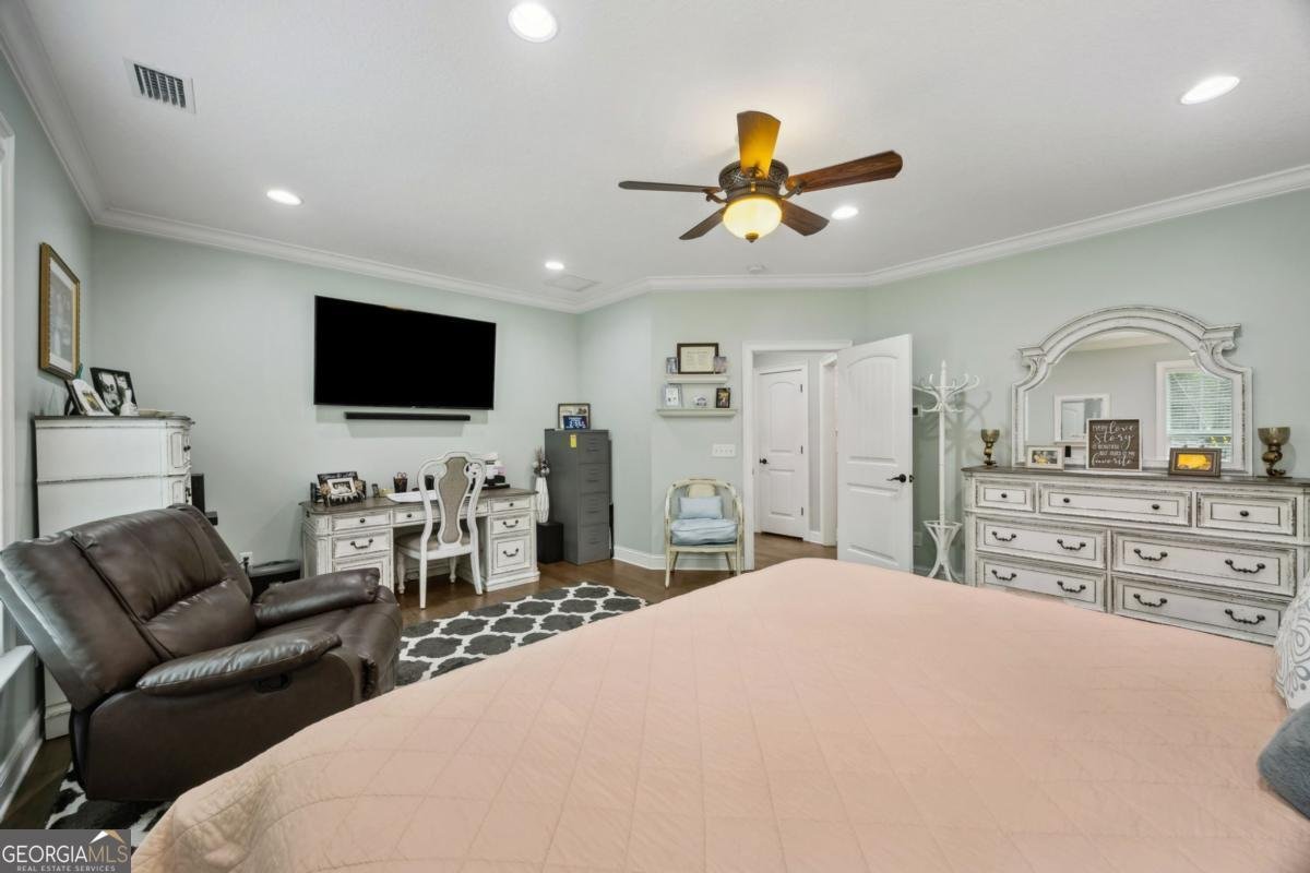 4048 Highway 259 White Oak - 34