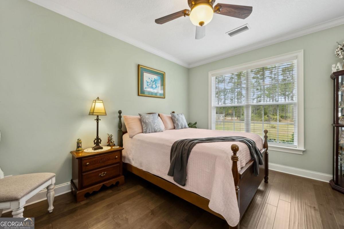 4048 Highway 259 White Oak - 43