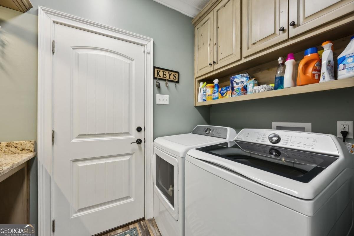 4048 Highway 259 White Oak - 45