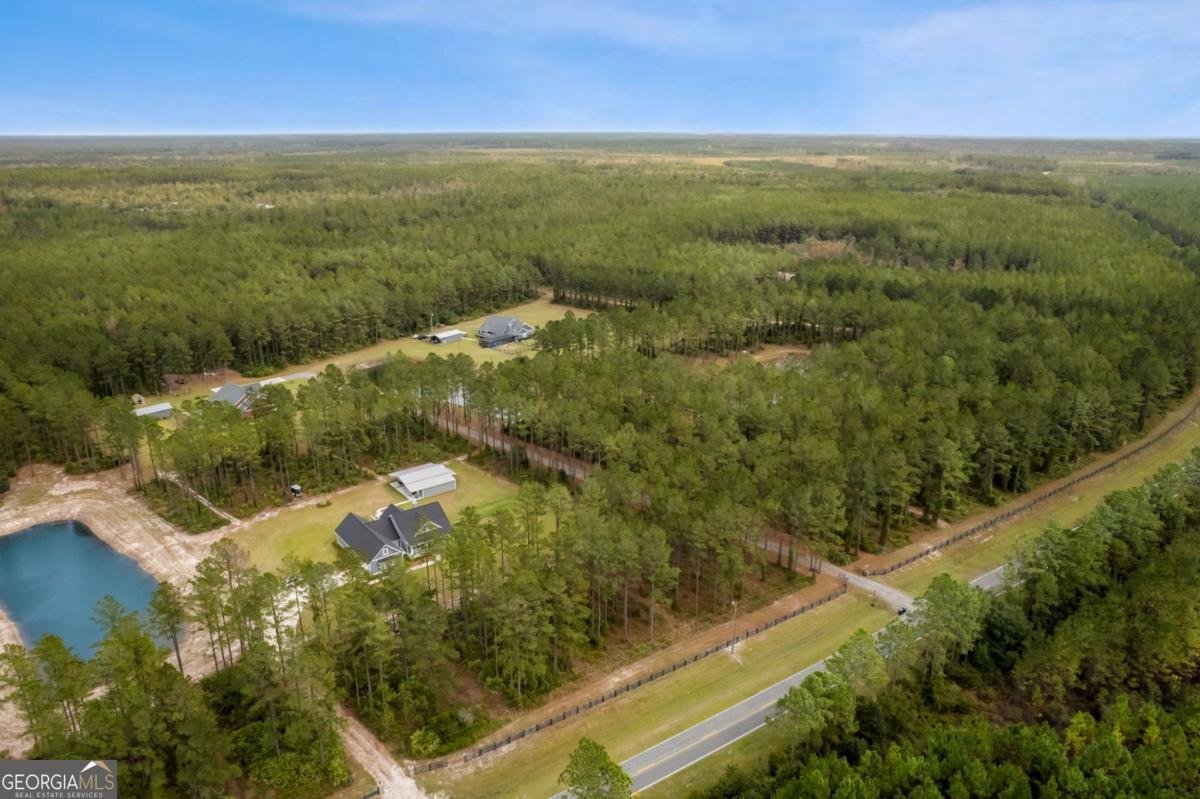 4048 Highway 259 White Oak - 78