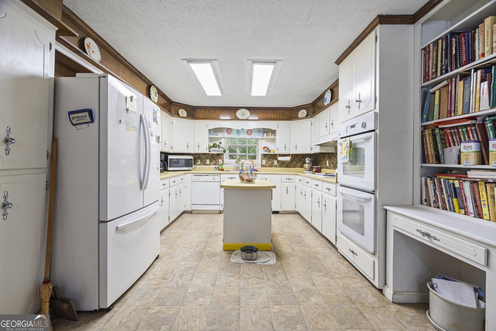 329 Riverbend Drive Royston - 25