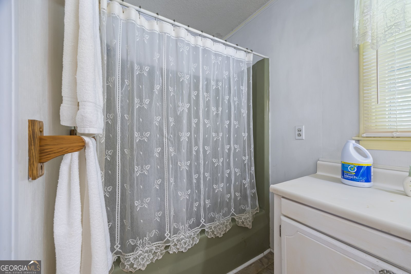 329 Riverbend Drive Royston - 37