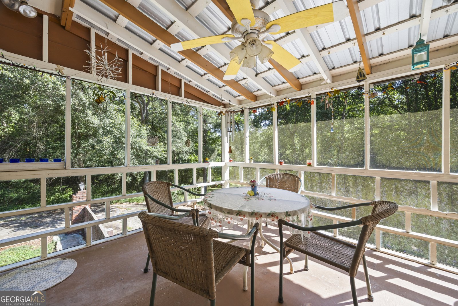 329 Riverbend Drive Royston - 39