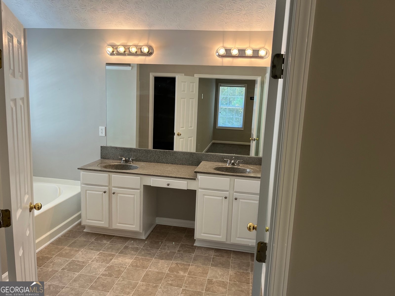 1016 Maple Leaf Drive Mcdonough - 12