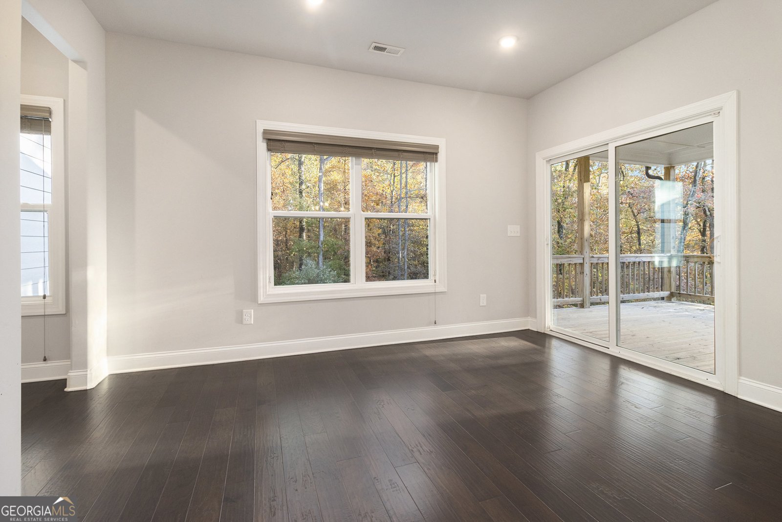 125 Silver Lake Way Fayetteville - 18