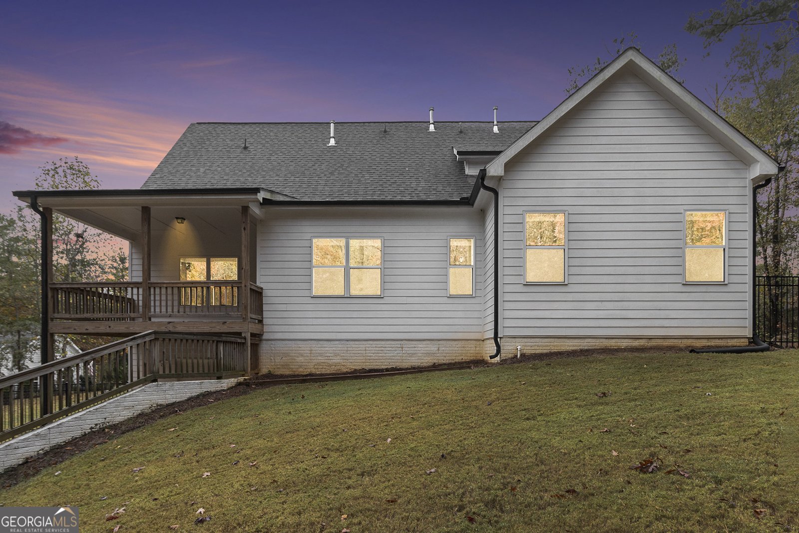 125 Silver Lake Way Fayetteville - 55