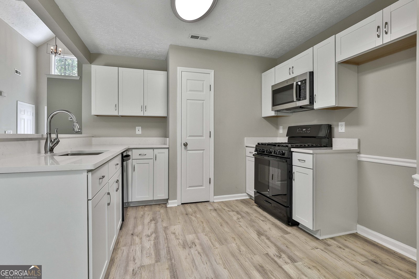 288 Winthrop Drive Sharpsburg - 8