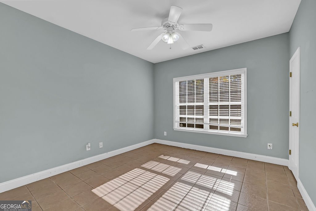 4000 Embassy Way Lilburn - 19