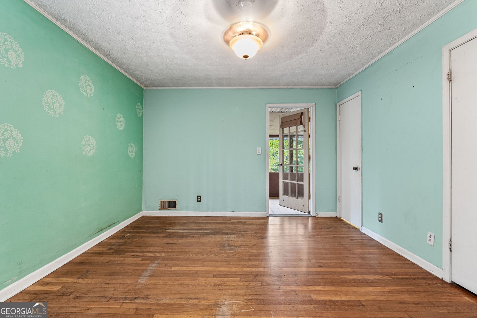 663 Moseley Drive Stockbridge - 19