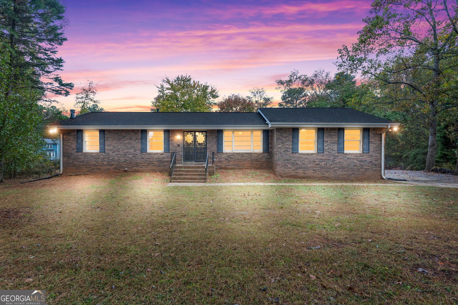 663 Moseley Drive Stockbridge - 2