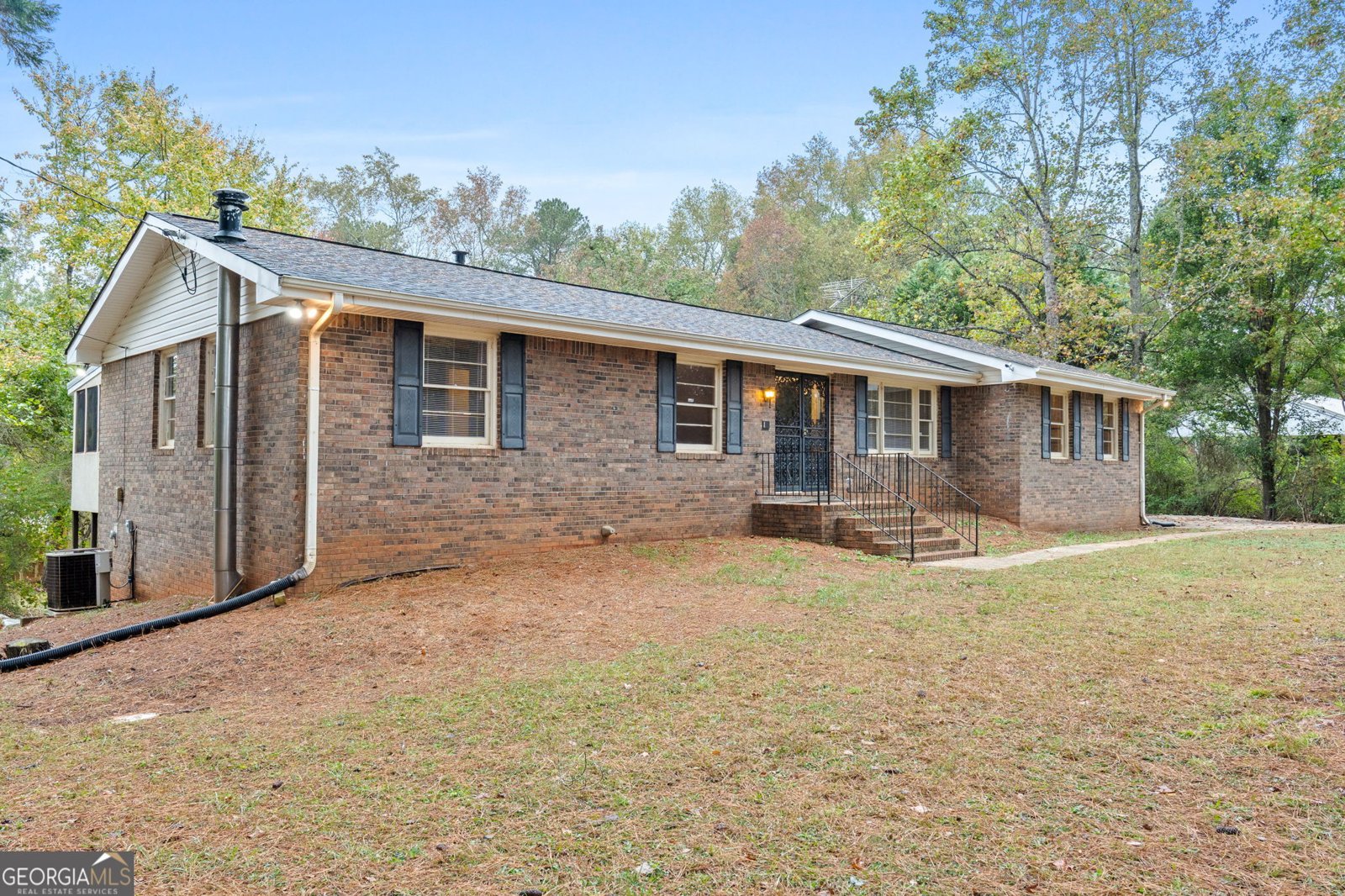 663 Moseley Drive Stockbridge - 3