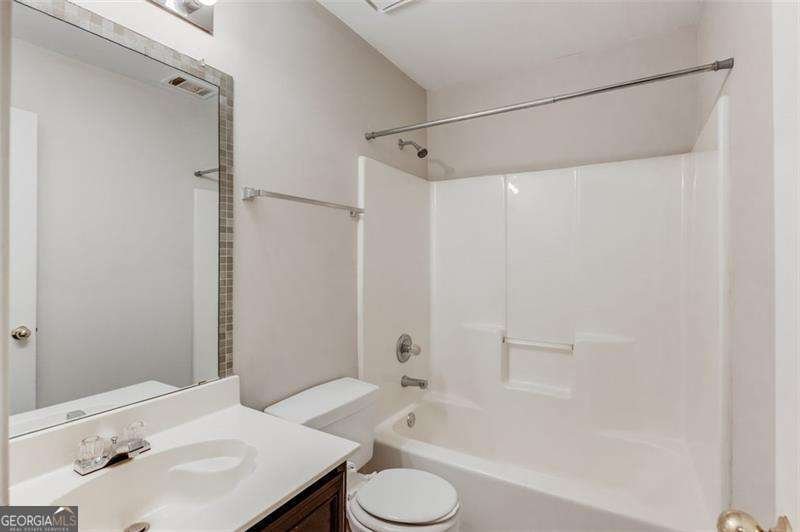 1605 WATERCREST Circle Lawrenceville - 17