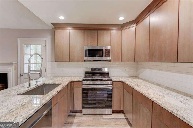 1605 WATERCREST Circle Lawrenceville - 9