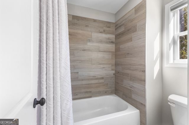 629 Dee Kennedy Road Winder - 38