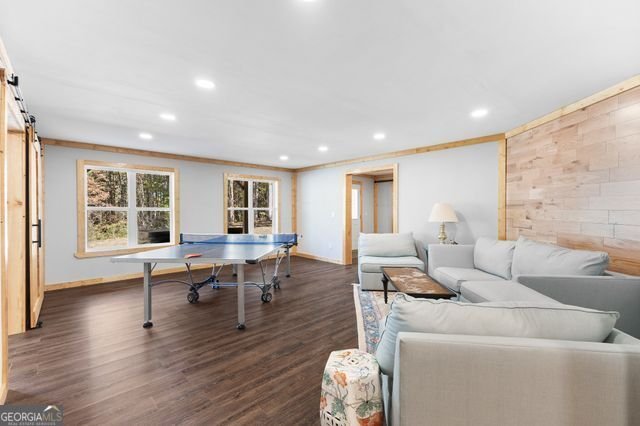 629 Dee Kennedy Road Winder - 43