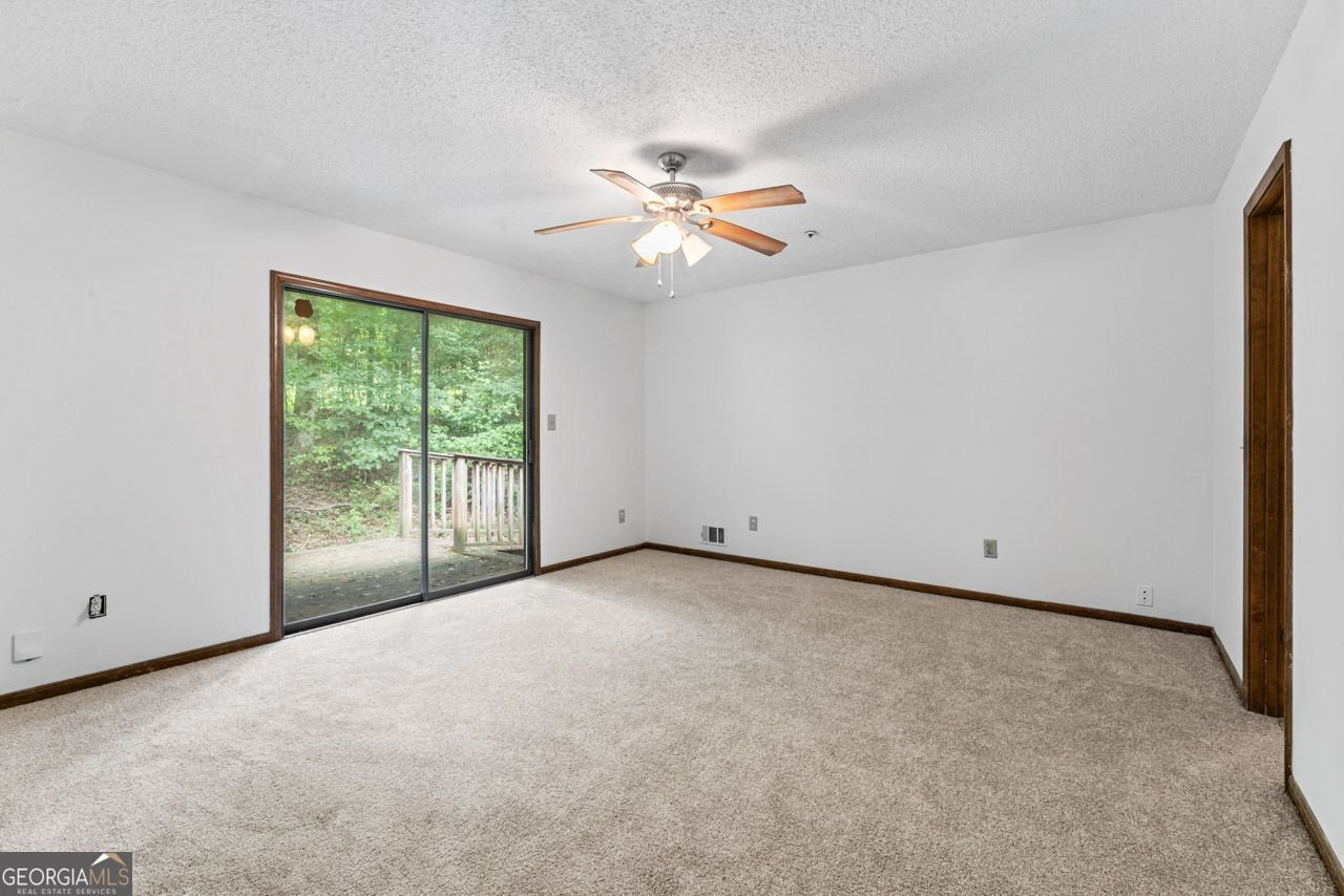 655 Sunset Drive Locust Grove - 10