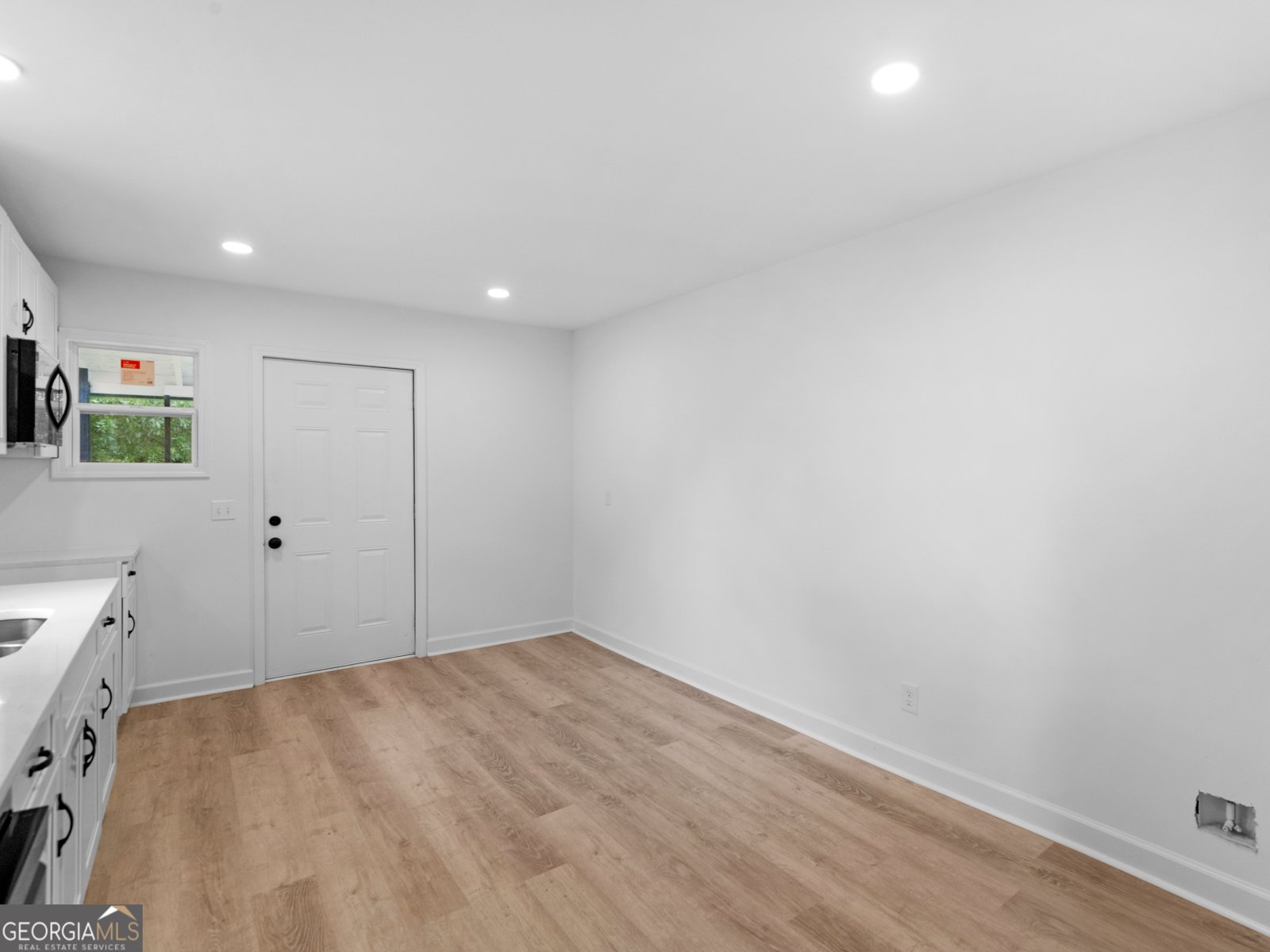 65 Elm Street Griffin - 19