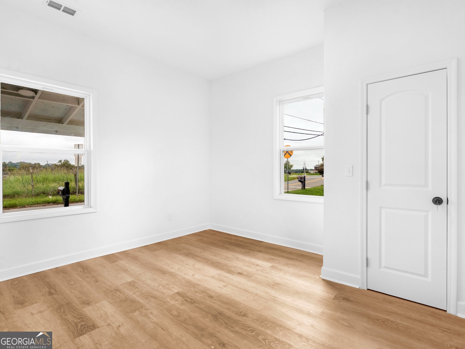 65 Elm Street Griffin - 8