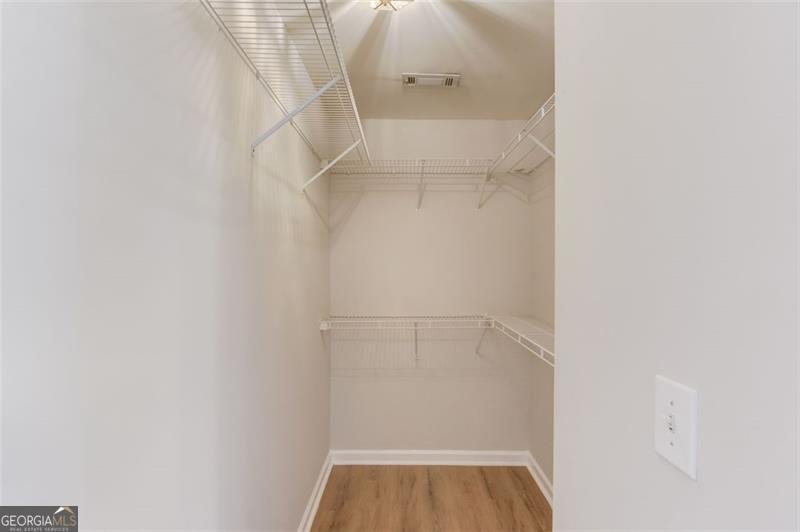 5670 HOLLOW RIDGE Norcross - 16