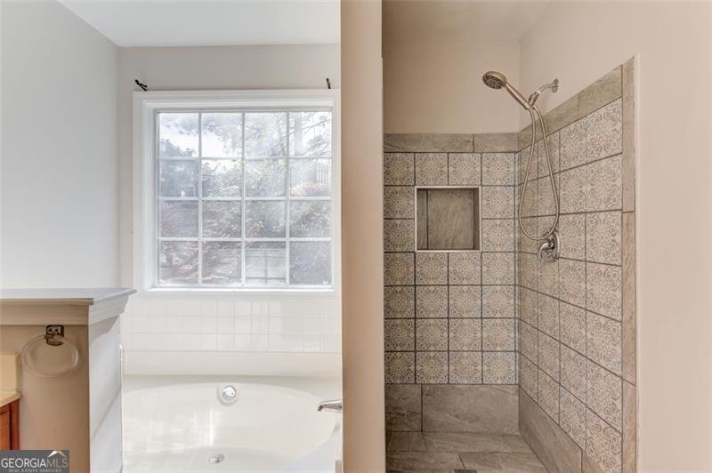 5670 HOLLOW RIDGE Norcross - 18