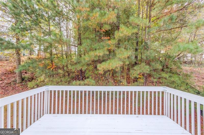 5670 HOLLOW RIDGE Norcross - 32