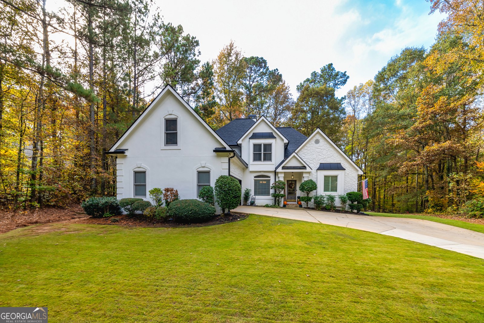 84 Woodcliff Court Newnan - 1