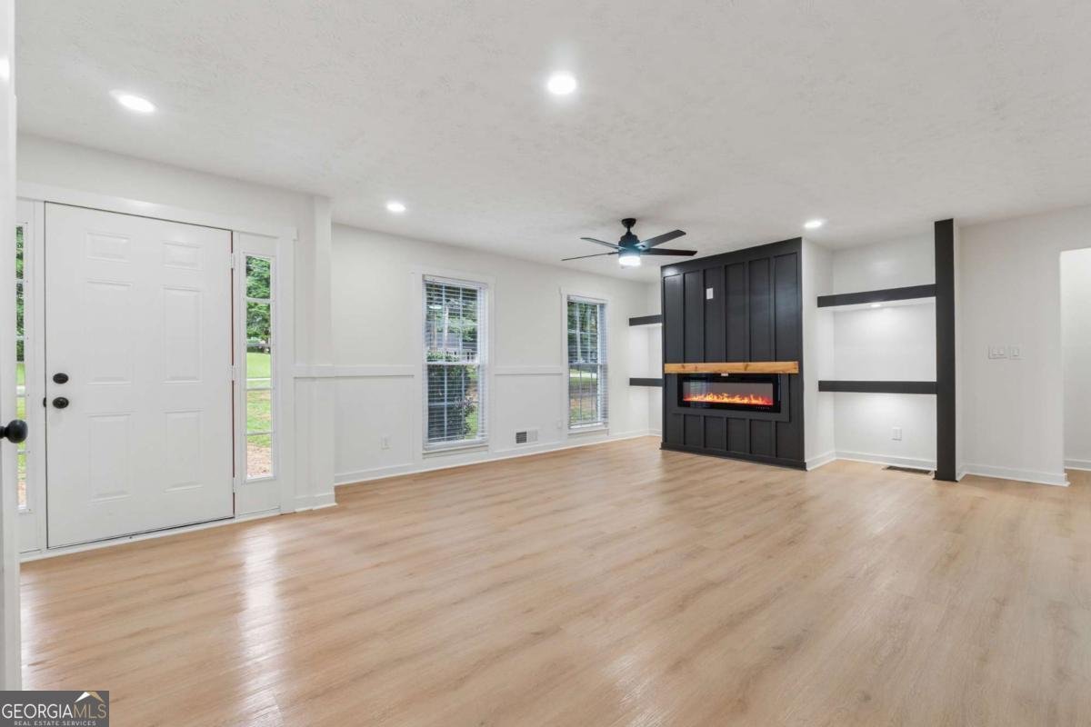 676 Bralorne Drive Stone Mountain - 1