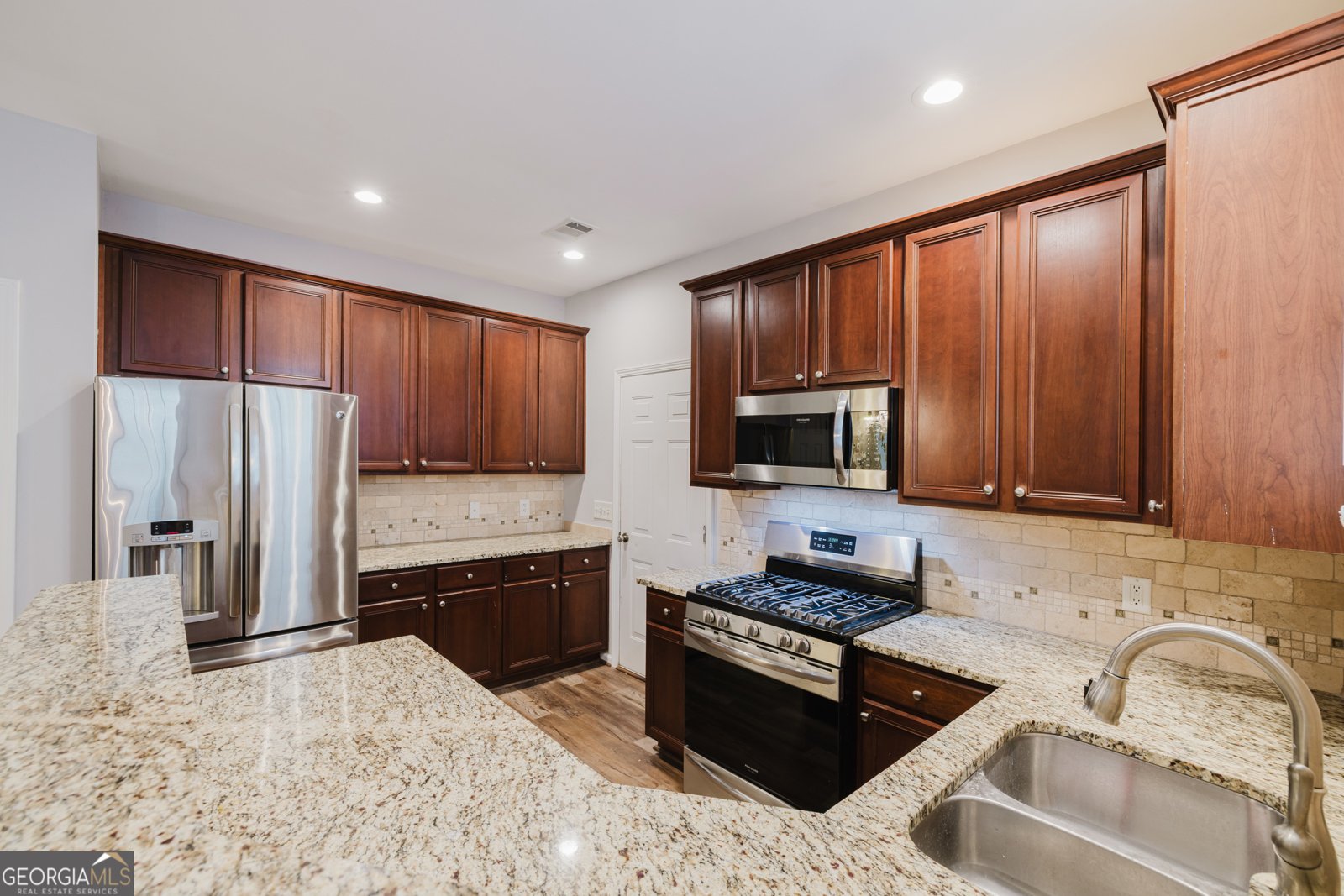 747 Gardenside Circle Marietta - 17