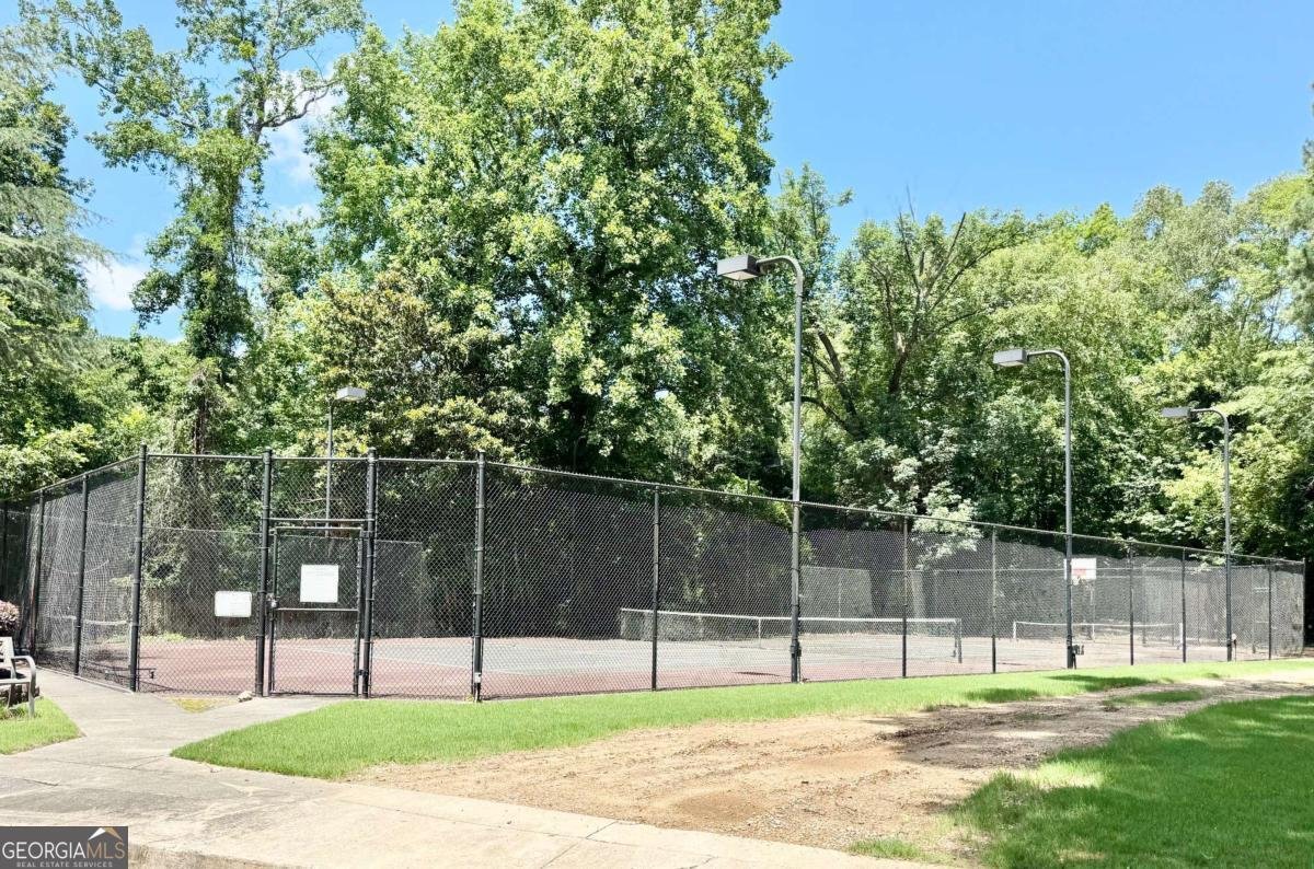 6700 Roswell Road Atlanta - 23