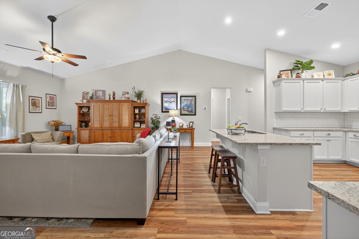 829 River Fall Drive Jefferson - 40