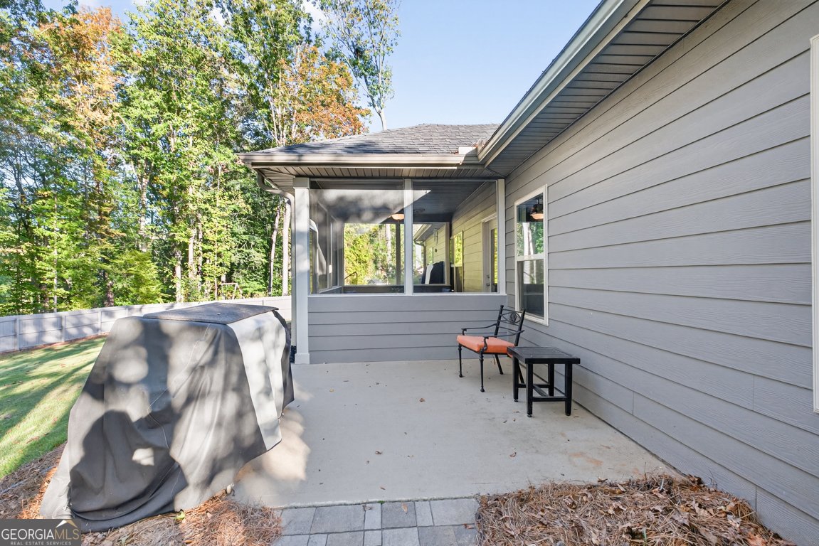 829 River Fall Drive Jefferson - 43