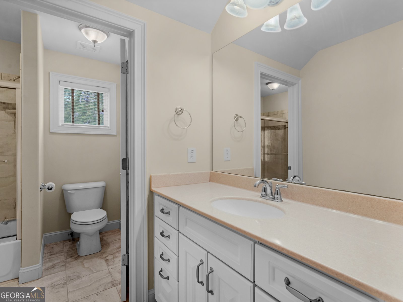 5297 Heron Bay Boulevard Locust Grove - 31