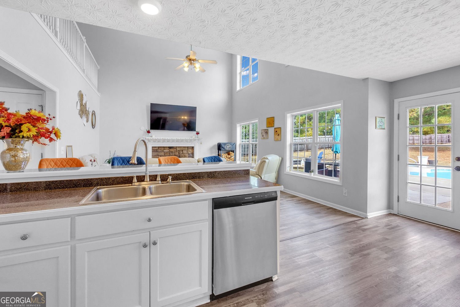 906 Callee Drive Loganville - 25