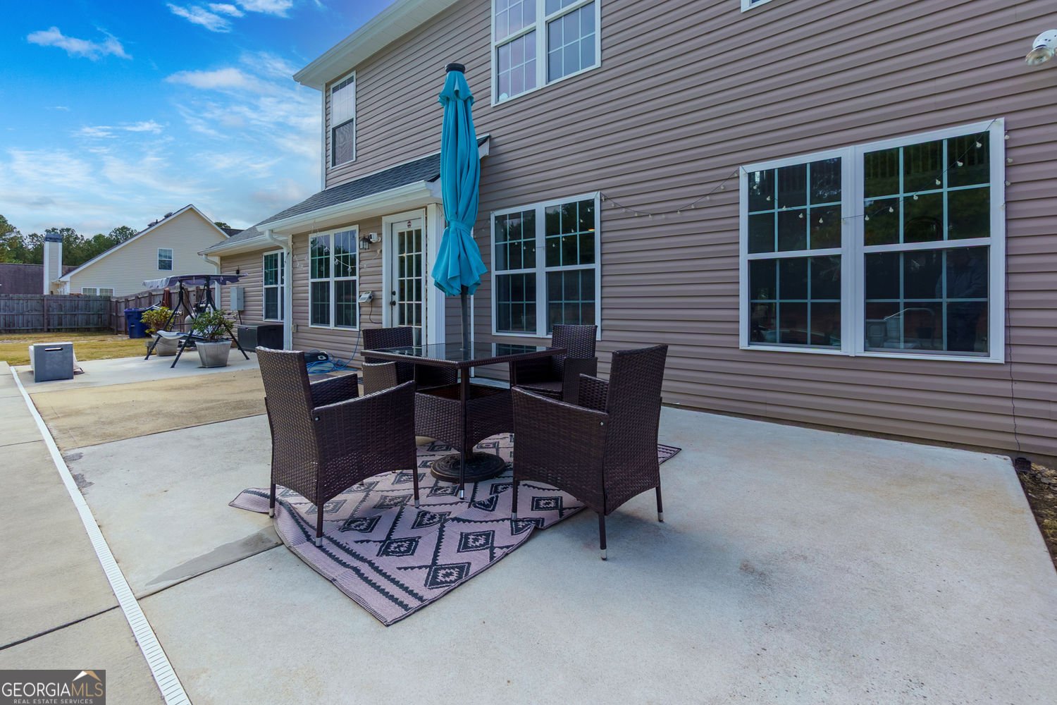 906 Callee Drive Loganville - 33