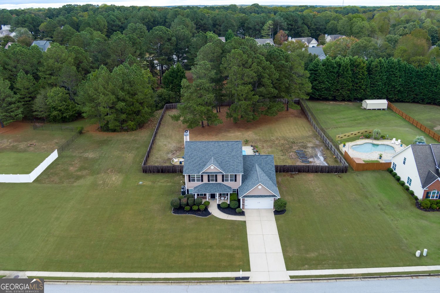 906 Callee Drive Loganville - 40