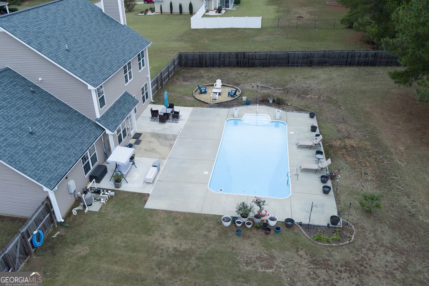 906 Callee Drive Loganville - 43