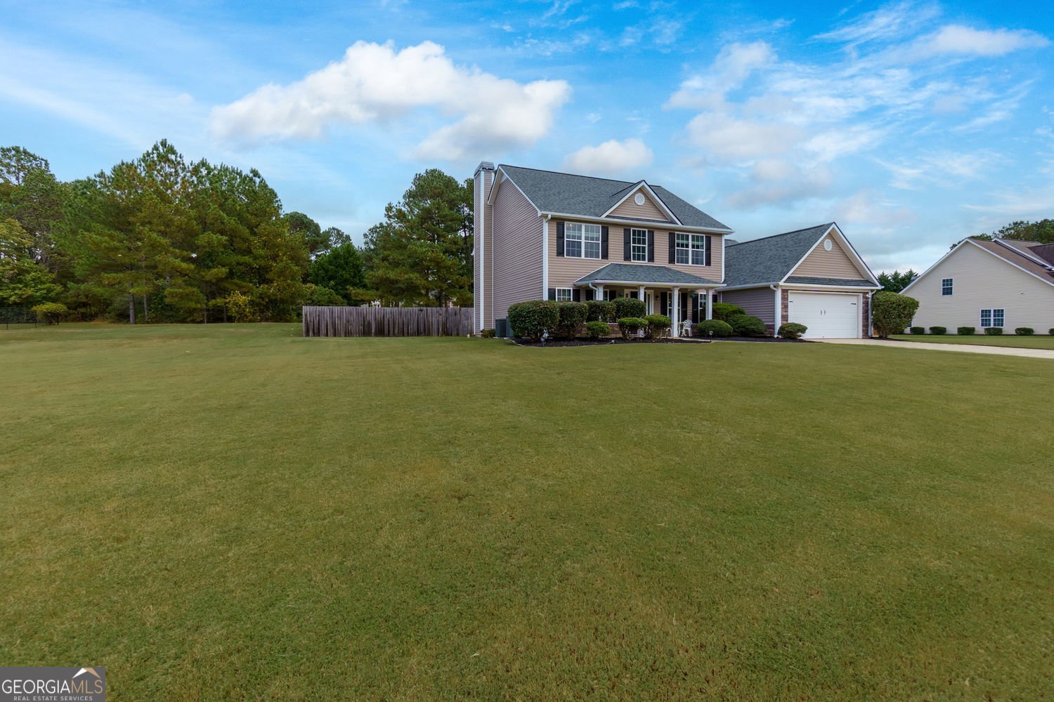 906 Callee Drive Loganville - 45