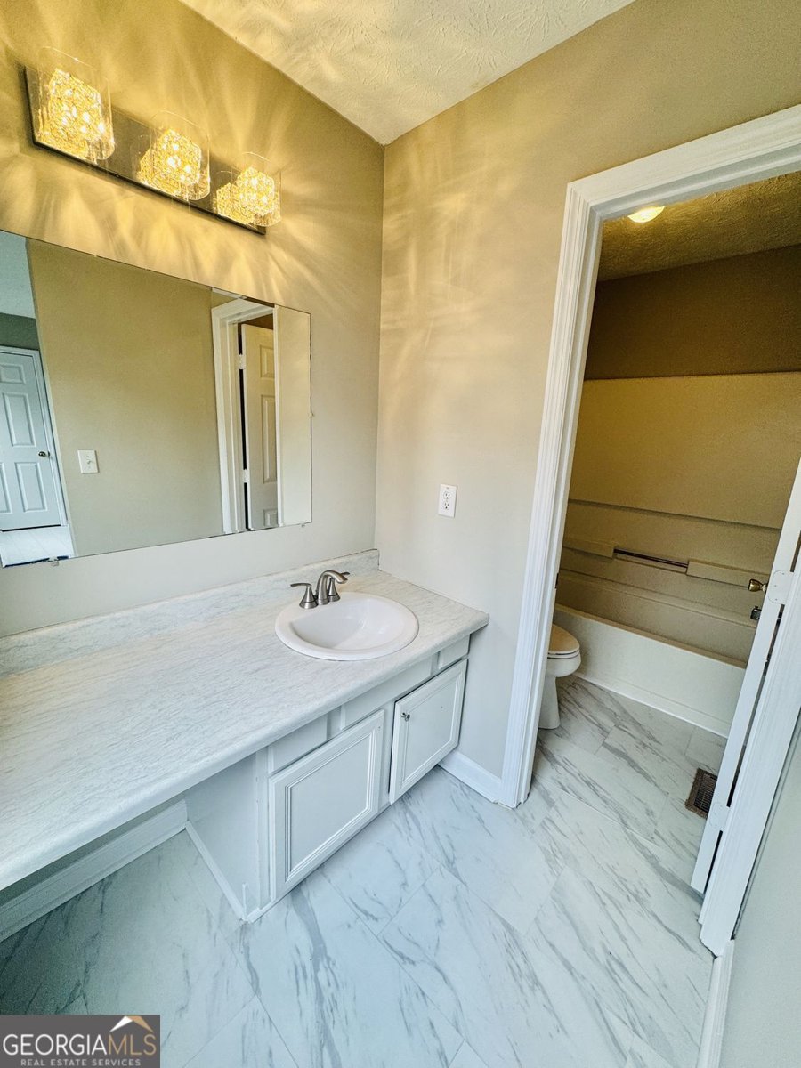 146 Willow Stream ROSWELL - 9