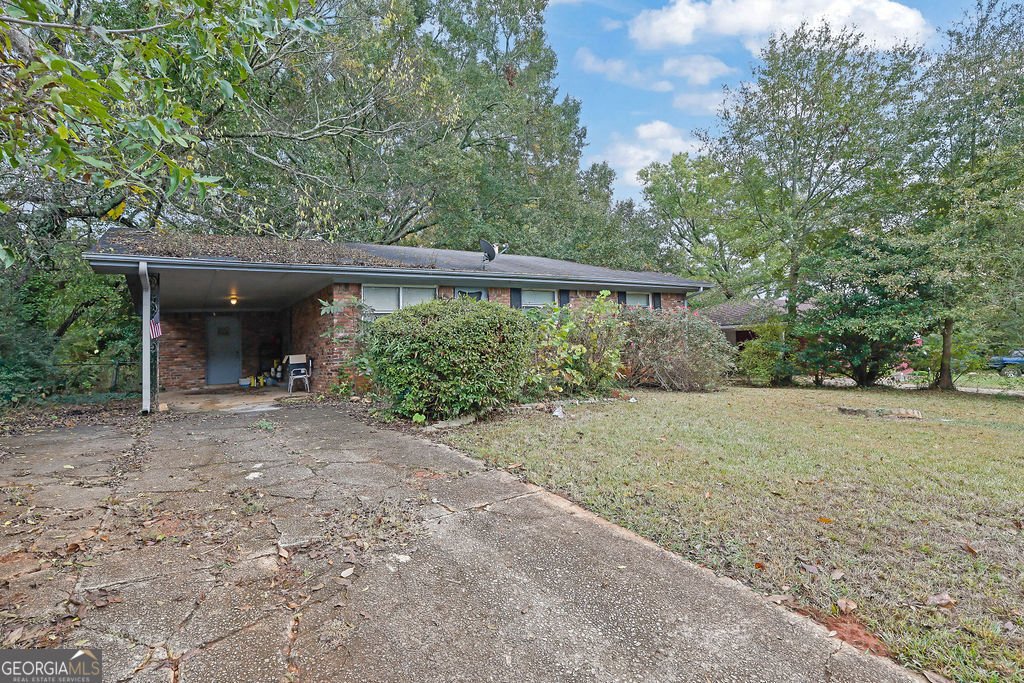 953 Meadow Rock Drive Stone Mountain - 2