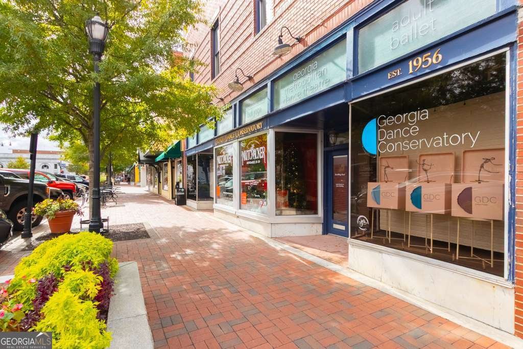 135 Sidney Street Marietta - 27