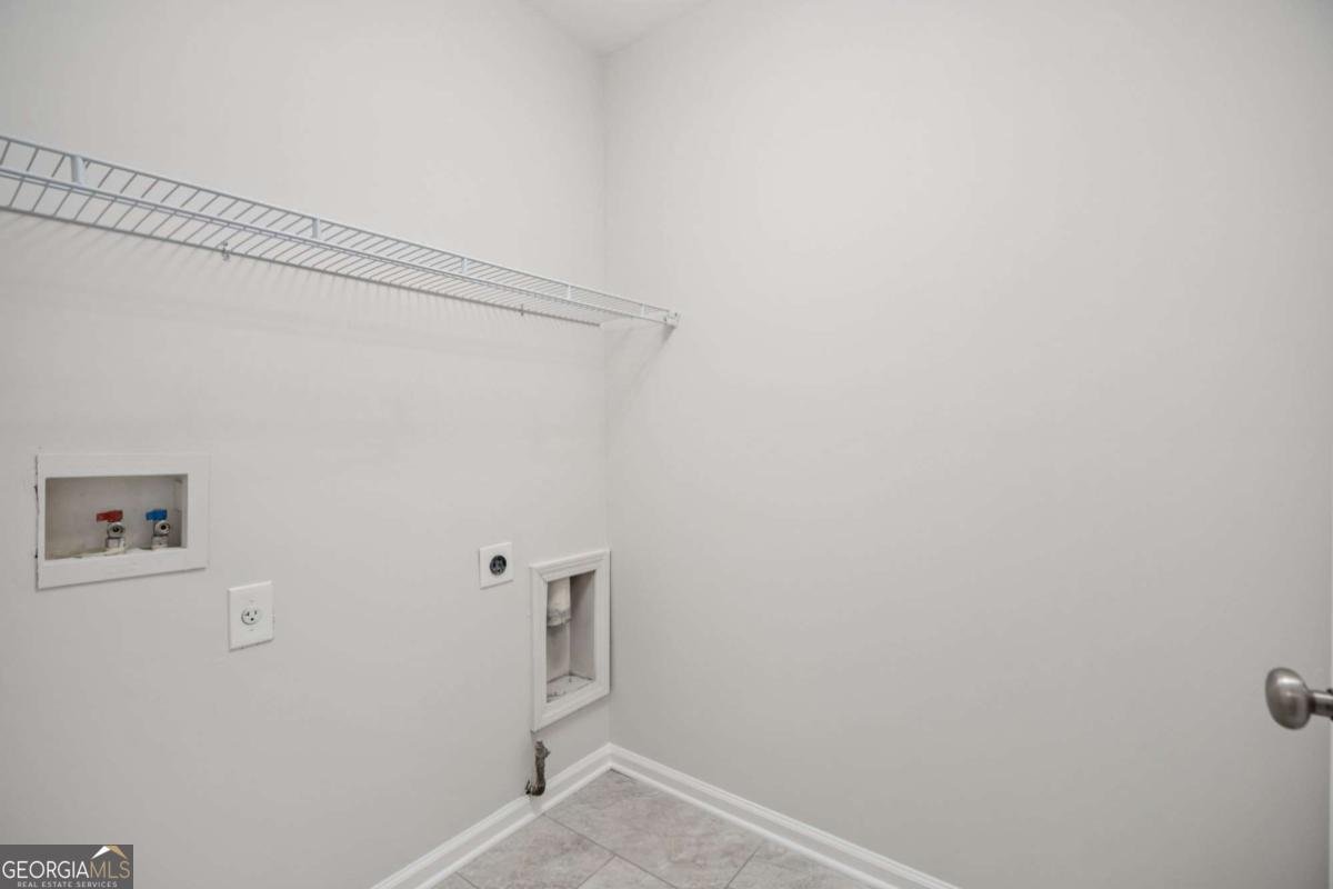 3505 Moor Pointe Drive Cumming - 28