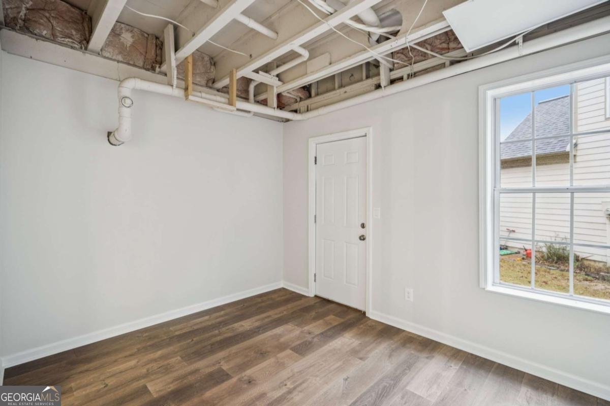 3505 Moor Pointe Drive Cumming - 33