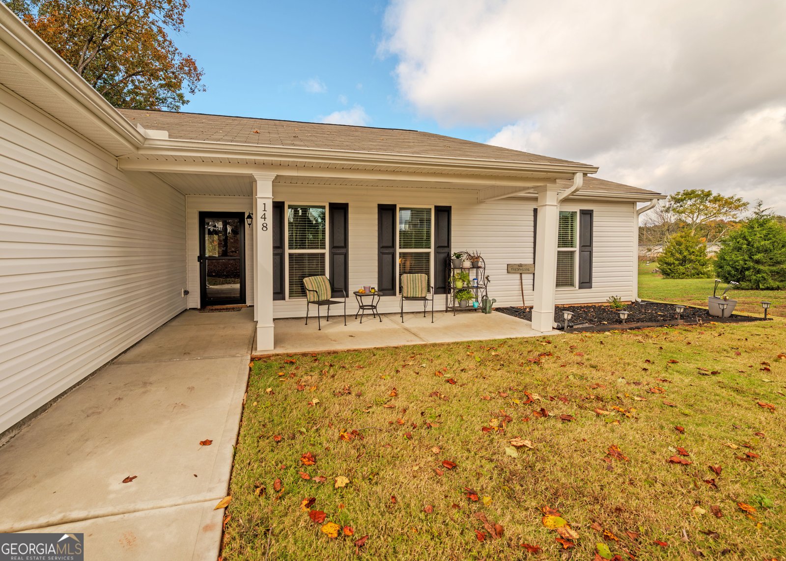 148 Allen Drive Lavonia - 1